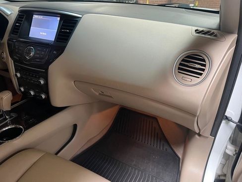 Used 2014 Nissan Pathfinder SL w/ SL Tech Package AWD/4WD image 23