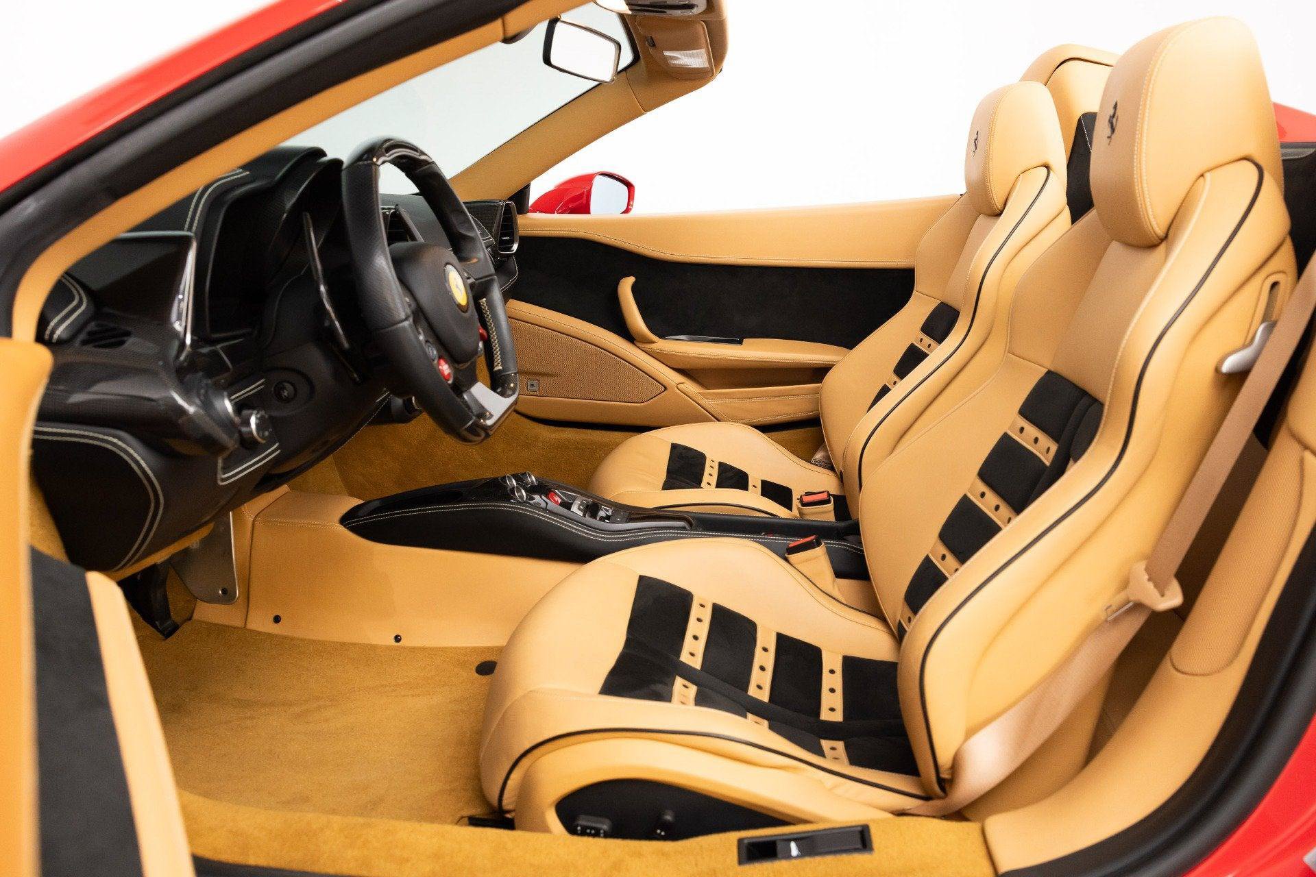 Certified 2013 Ferrari 458 Spider RWD image 64