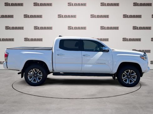 Used 2016 Toyota Tacoma Limited w/ Towing Package AWD/4WD image 6