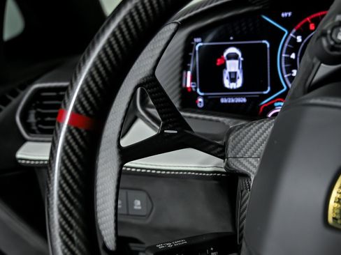 Used 2024 Lamborghini Revuelto image 35