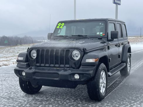 Used 2022 Jeep Wrangler Unlimited Sport image 8