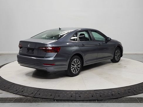Used 2019 Volkswagen Jetta SE FWD image 8