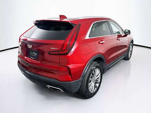 Used 2024 Cadillac XT4 Premium Luxury image 9