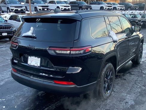 New 2025 Jeep Grand Cherokee L Altitude image 29