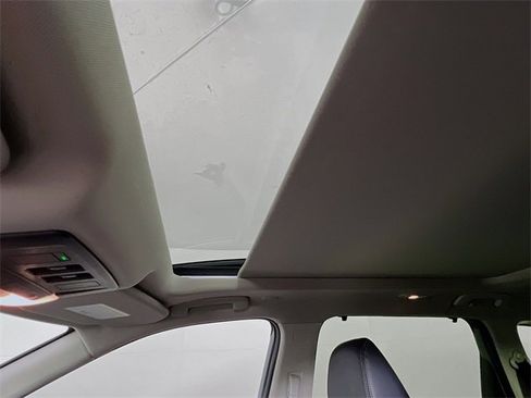 Used 2023 Nissan Rogue Platinum w/ Platinum Premium Package image 22