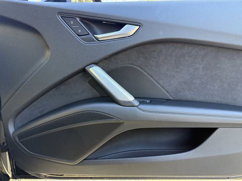 Used 2017 Audi TT 2.0T w/ Technology Package image 38