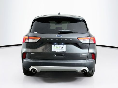 Used 2020 Ford Escape SE FWD image 7