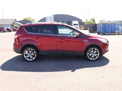 Used 2013 Ford Escape Titanium w/ Parking Technology Pkg AWD/4WD image 4