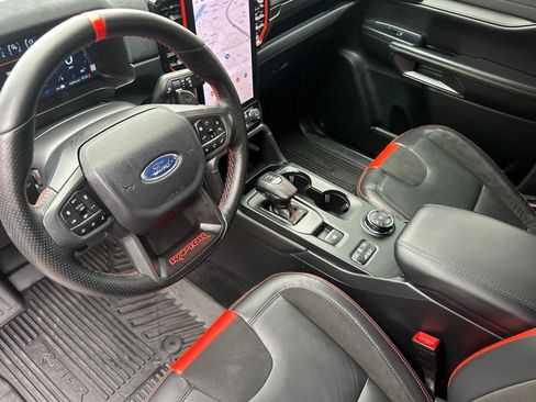 Certified 2025 Ford Ranger Raptor AWD/4WD image 11