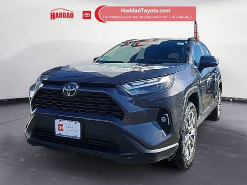 Certified 2022 Toyota RAV4 XLE Premium image 1