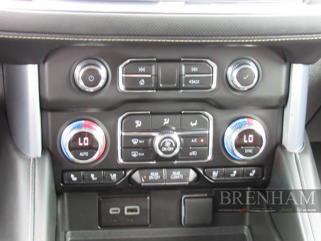 Used 2023 GMC Yukon XL SLT w/ SLT Luxury Package RWD image 28