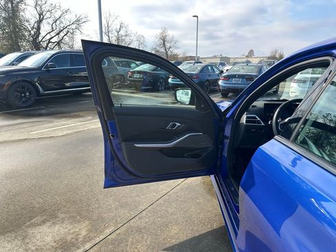 Certified 2025 BMW 330i Sedan w/ M Sport Package image 11