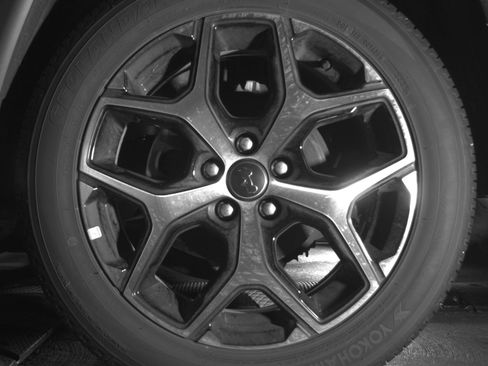 Used 2025 Jeep Compass Limited image 14