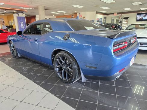 Used 2021 Dodge Challenger R/T w/ Blacktop Package image 6