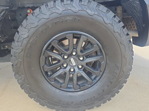 Used 2024 Ford F150 Raptor AWD/4WD image 33