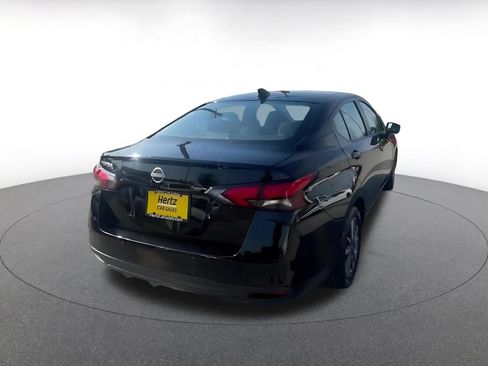 Used 2025 Nissan Versa SV image 14