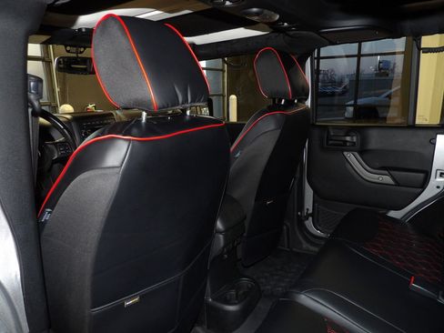 Used 2017 Jeep Wrangler Unlimited Sport w/ Quick Order Package 24S image 23