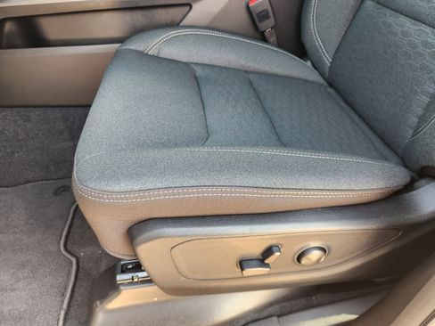 New 2026 RAM 1500 4x4 Crew Cab image 20