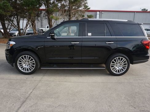 Used 2023 Ford Expedition Limited AWD/4WD image 22