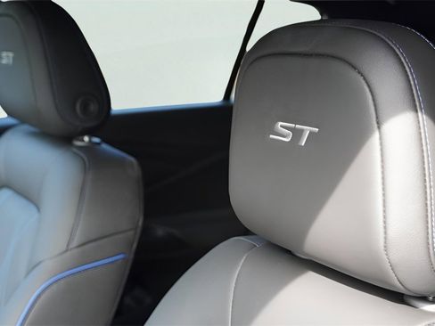 New 2026 Buick Envista Sport Touring w/ Convenience I Package image 11