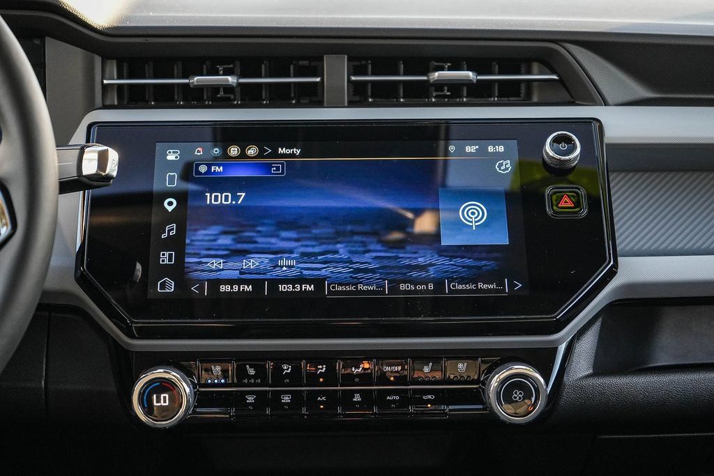 Used 2027 Chevrolet Bolt RS FWD image 13