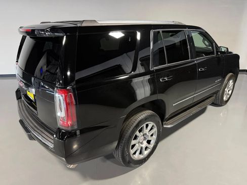 Used 2015 GMC Yukon Denali w/ Open Road Package AWD/4WD image 52
