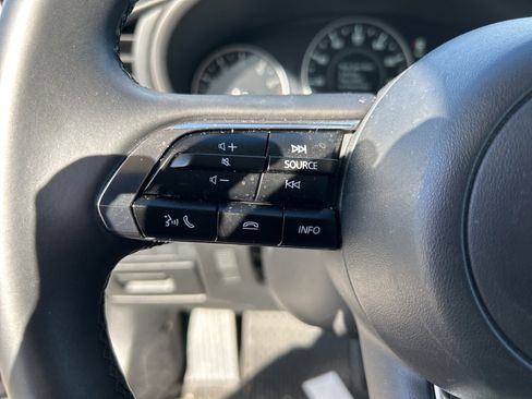 Certified 2025 MAZDA MAZDA3 s image 17