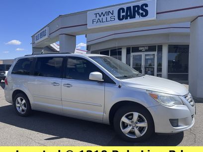 Used 2011 Volkswagen Routan SEL