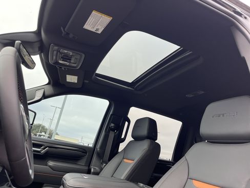 New 2026 GMC Sierra 2500 AT4 w/ AT4 Premium Plus Package image 10