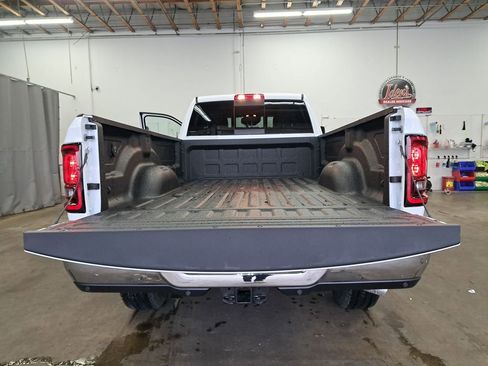 New 2026 RAM 2500 Tradesman image 28