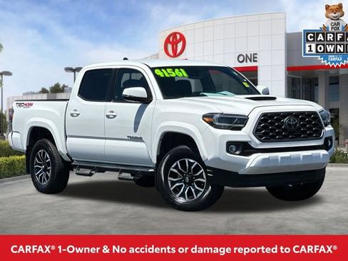 Used 2023 Toyota Tacoma TRD Sport w/ Advanced Technology Package AWD/4WD image 2