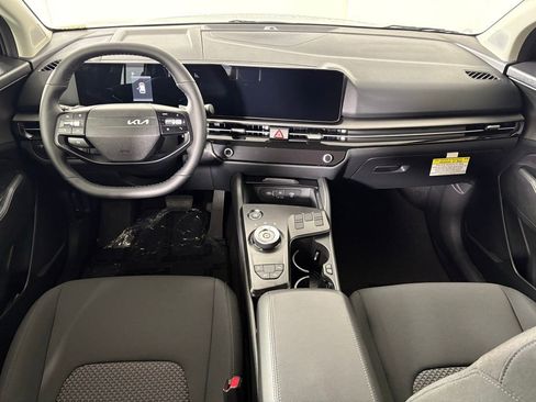 New 2026 Kia Sportage LX image 32