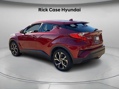 Used 2018 Toyota C-HR image 8