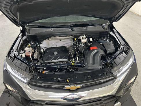Certified 2021 Chevrolet TrailBlazer LT w/ Convenience Package FWD image 23