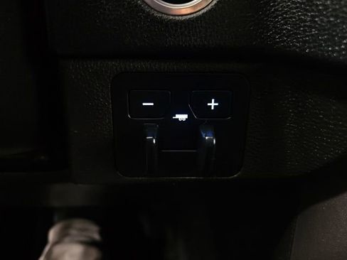 Used 2024 Toyota Tundra SR5 w/ SR5 Premium Package image 22