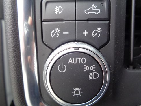 Used 2022 GMC Sierra 2500 SLE w/ SLE Convenience Package image 59