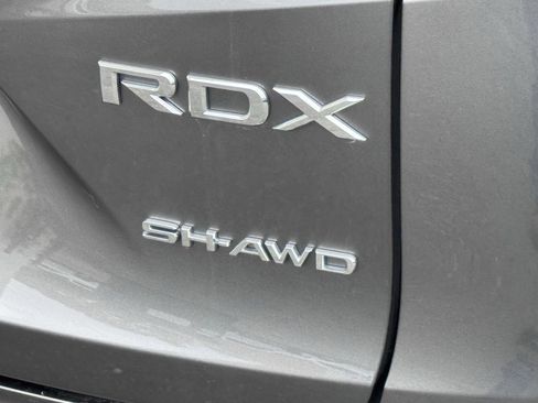 Used 2022 Acura RDX A-Spec image 9