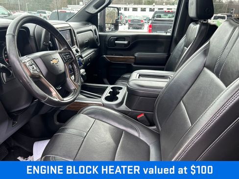 Used 2021 Chevrolet Silverado 2500 High Country w/ Technology Package image 12