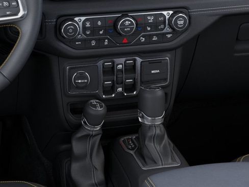 New 2025 Jeep Wrangler Unlimited Sahara w/ Safety Group AWD/4WD image 24