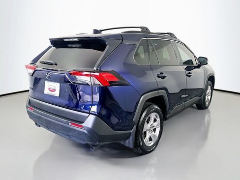 Certified 2025 Toyota RAV4 XLE FWD image 5