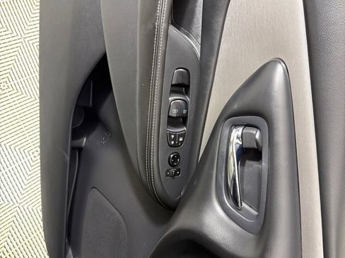 Used 2020 Nissan Murano SV AWD/4WD image 10