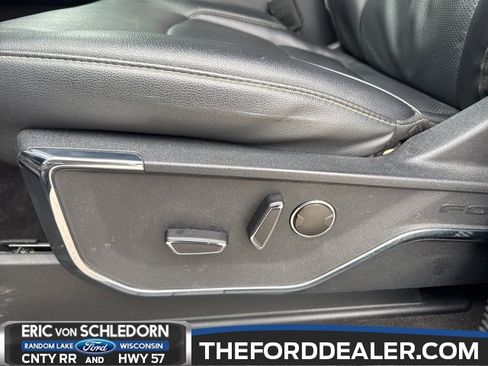 Used 2022 Ford F150 Lariat w/ Equipment Group 502A High image 23