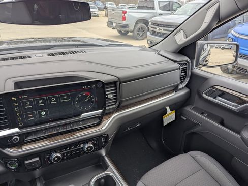 New 2026 GMC Sierra 1500 Elevation w/ Preferred Package image 19