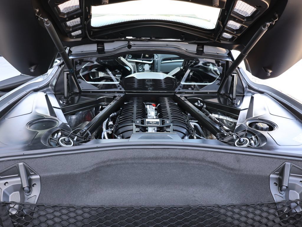 Used 2025 Chevrolet Corvette Z06 w/ Z07 Performance Package RWD image 30