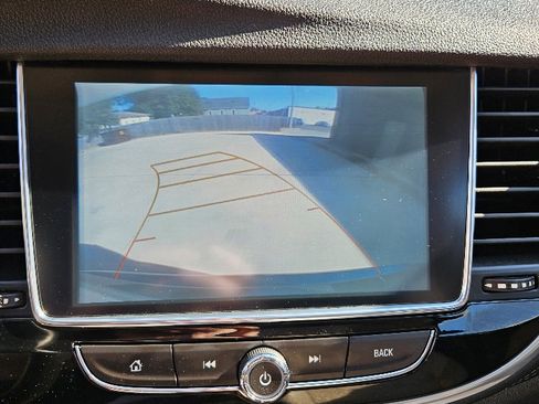 Used 2020 Buick Encore Preferred image 19