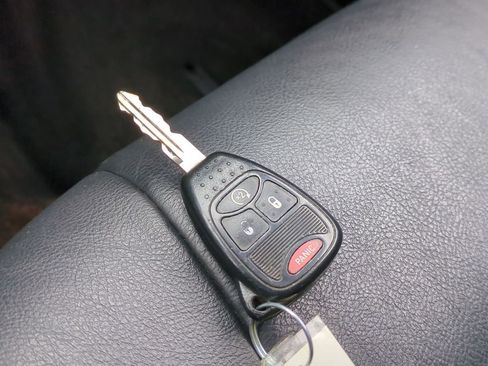 Used 2014 Jeep Compass Latitude image 38