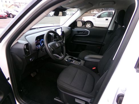 Used 2022 Ford Bronco Sport image 11