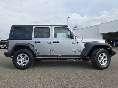 Used 2021 Jeep Wrangler Unlimited Sport AWD/4WD image 15