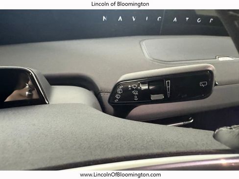 New 2026 Lincoln Navigator L Reserve AWD/4WD image 48