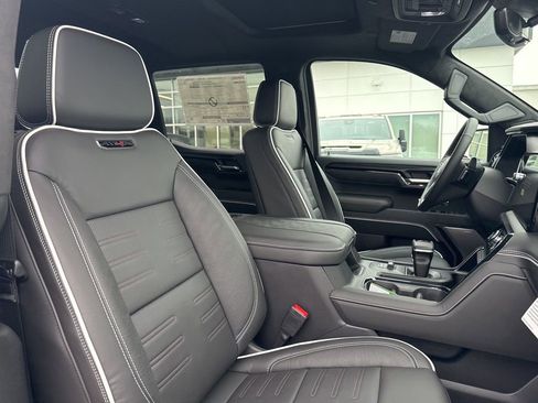 New 2026 GMC Sierra 1500 AT4X AWD/4WD image 23